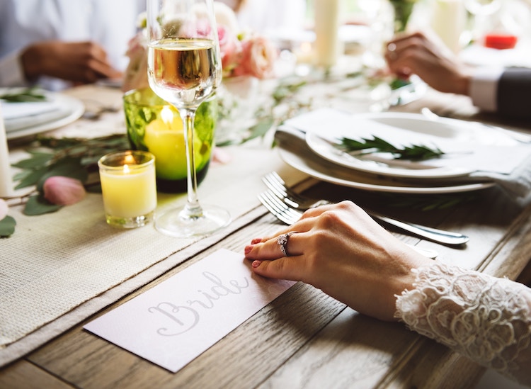 DIY Decorations Wedding Burlap Table