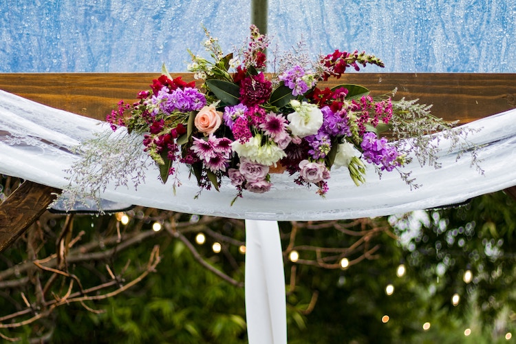 DIY Wedding Flower Ceremony Decoration