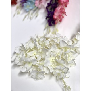 White Floral Garland